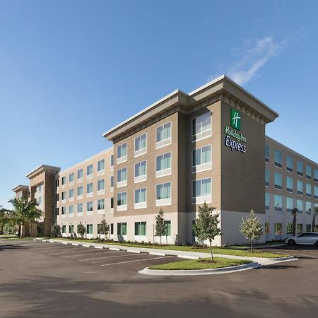 Holiday Inn Express Cape Canaveral By Ihg Ngoại thất bức ảnh